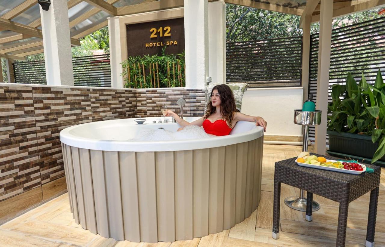 Hotel 212 אולימפוס מראה חיצוני תמונה