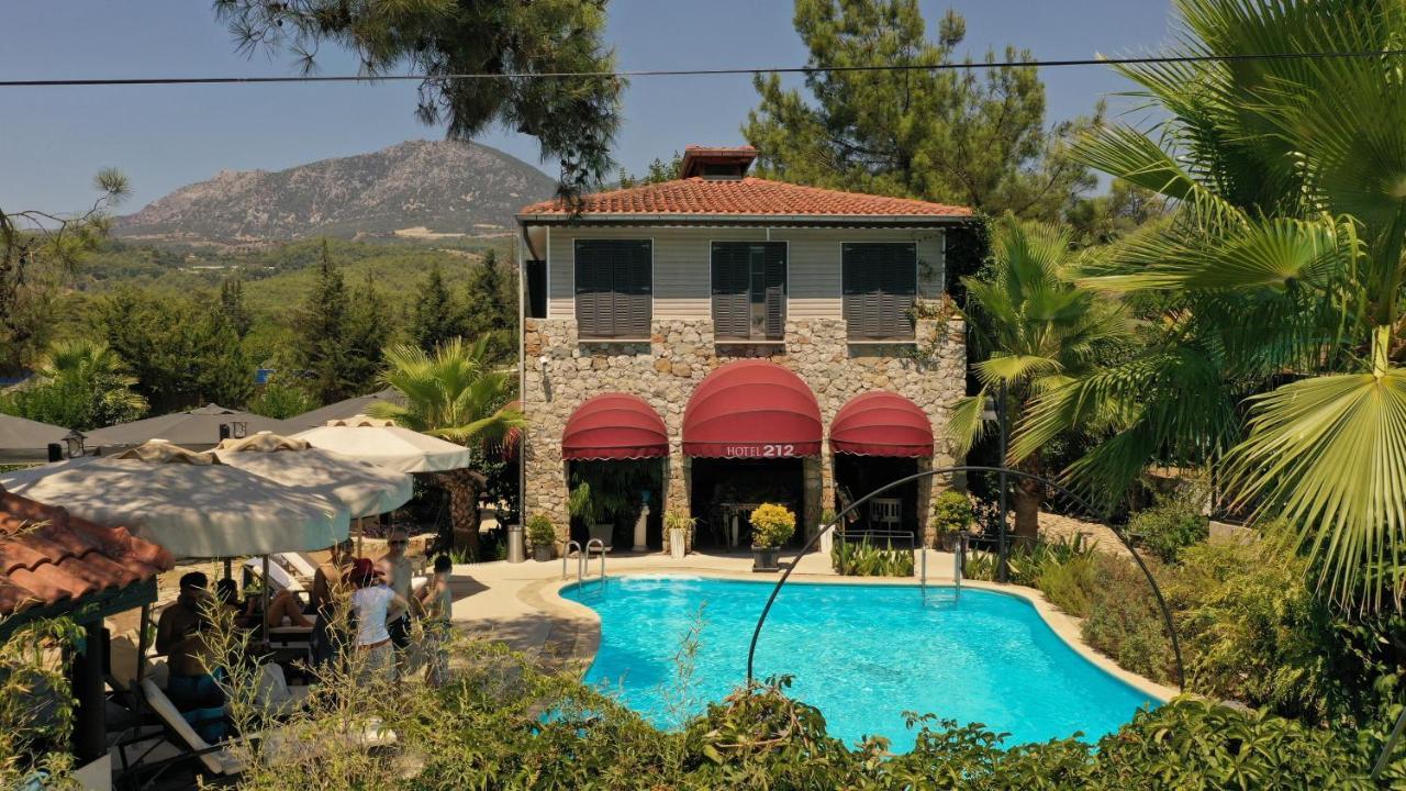 Hotel 212 אולימפוס מראה חיצוני תמונה