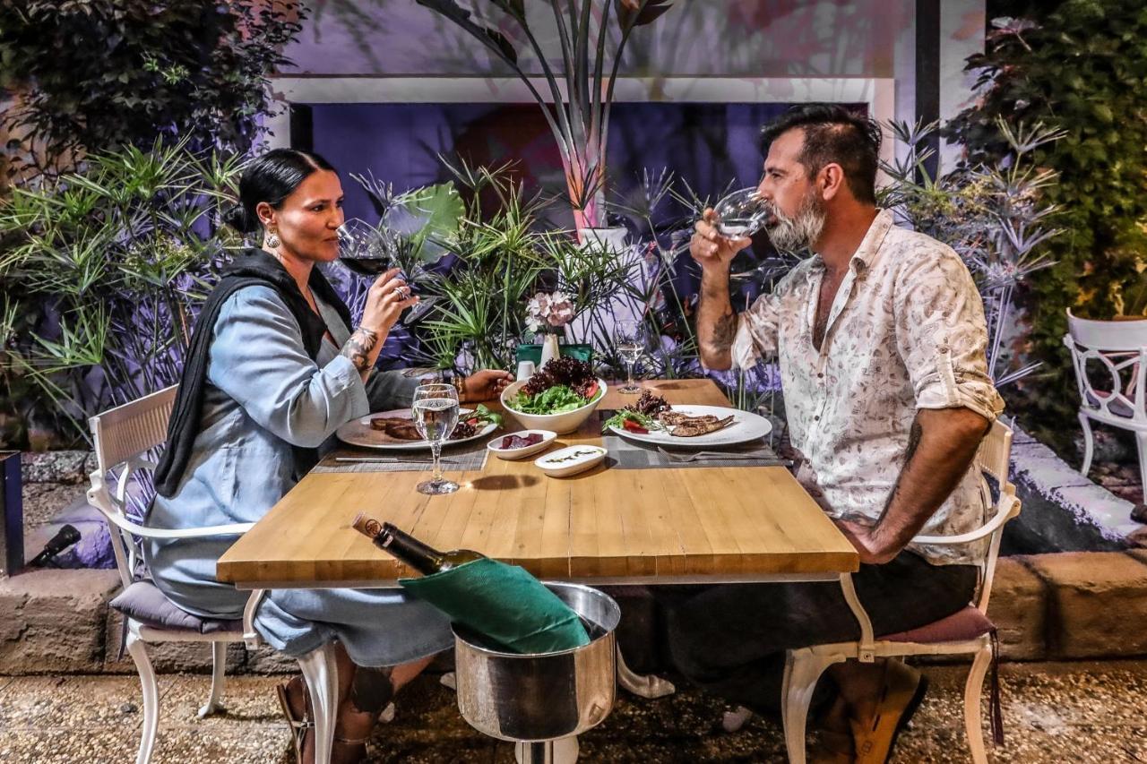 Hotel 212 אולימפוס מראה חיצוני תמונה